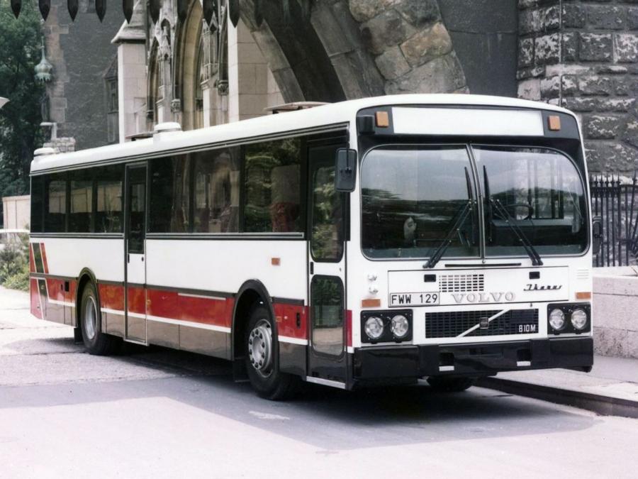  Ikarus 194.50 1982 года  (фото 1 из 4)